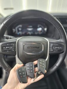 Key programming service on the spot for the 2022 GMC Yukon Denali near Sugarland, TX.
