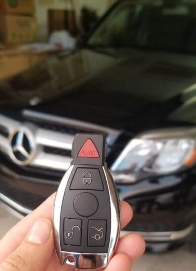 Car Key Guy locksmith programmed a replacement key for the 2014 Mercedes GLK 350 in the Woodlands, TX.